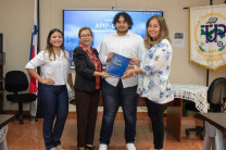 Itzel Saavedra de Juárez, subdirectora académica