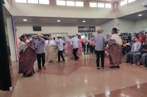 Estudiantes de la UTP realizan presentaciones culturales para festejar el mes de la Patria.