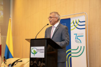 Embajador de Colombia en Panamá, S. E. Fabio Mariño Vargas.