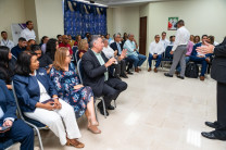 Autoridades universitarias participaron de este foro.