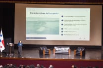 La Ing. Ilya Espino de Marotta, Subadministradora del Canal de Panamá.