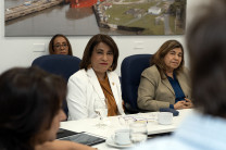 La Dra. Ángela Laguna Caicedo, Rectora de la UTP.