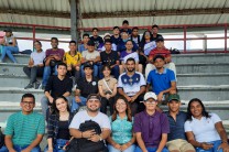Delegación de Alianza Estudiantil Sección Veraguas, primer capítulo localizado en un Centro Regional, participó del Convivio realizado en el Estadio de Miraflores, Coclé.