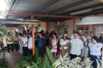 Estudiantes participan del inicio de las Efemérides Patrias en el Centro Regional.