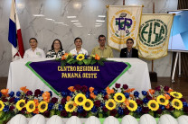 Autoridades del Centro participan del Acto de Imposición de Cascos. 