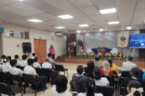 Expositoras realizan sus presentaciones a estudiantes de colegios de La Chorrera.