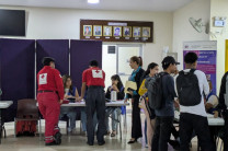 Estudiantes participan en la Feria Informativa de servicio Social.