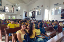 Estudiantes participan de la misa de acción de gracias del Aniversario de la FII.