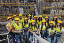 Gira técnica de los Estudiantes a la empresa Dicarina S.A., ubicada en el Centro Logístico Parque Sur en la ciudad de Panamá