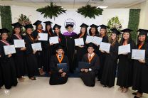 Estudiantes graduandos de la Facultad de Ciencias y Tecnología. 