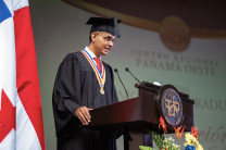 Eury Ellery Cal Montero, de la Licenciatura en Mercadeo y Negocios Internacionales.