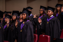 Los estudiantes fueron juramentados para culminar su proceso académico y marcando su entrada al mundo laboral.