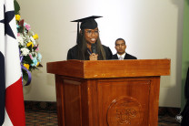 Emily Aracely Sterling Sánchez, mayor índice académico de la promoción 2023.