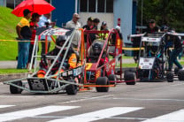 Participaron estudiantes y sus equipos de las diferentes carreras de la FIM.