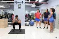 Explicación de las sentadillas explosivas.