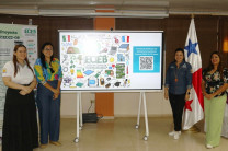 Las palabras inaugurales del seminario estuvieron a cargo de la Dra. Nacarí Marín, subdirectora de Investigación, Postgrado y Extensión del Centro Regional de Azuero.