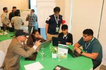 El Hackathon iHCAVA forma parte de las iniciativas de INNOBUC – Innovación y Cultura de Negocio, que busca impulsar soluciones digitales y procesos de innovación aplicada para mejorar la productividad y sostenibilidad del sector agroindustrial.