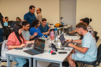 Este programa contó con la participación de estudiantes y profesores de nueve universidades.