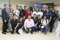 Asistieron estudiantes, docentes y administrativos, así como delegaciones de los Centros Regionales de Bocas del Toro, Chiriquí, Azuero, Coclé, Panamá Oeste y el Campus Víctor Levi Sasso.