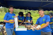 Además, la agrupación DOBRO colocó un stand interactivo donde realizaron charlas, talleres, juegos y premios para los participantes.