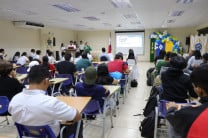 Se contó con la participación de 75 personas entre personal docente, administrativo, investigador y estudiantes.