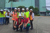 Grupo de V Año de la Licenciatura en Logística y Transporte Multimodal.