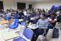 Participaron 50 estudiantes del turno nocturno, acompañados de docentes del Centro Regional.