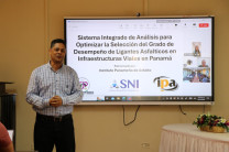 Dr. Cristian Pinzón, de la Facultad de Ingeniería de Sistemas Computacionales.