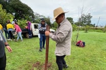 Esta iniciativa no solo buscó darle continuidad al Proyecto de Mantenimiento de Áreas Verdes, sino también contribuir al embellecimiento de los espacios, regeneración de flora perdida y la generación de conciencia sobre la importancia de cuidar el entorno natural en la comunidad universitaria.