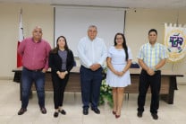 Durante el acto de inauguración, se contó con la presencia del Mgtr. Adriano Martínez, Director del Centro Regional, y el Dr. Cristian Pinzón, Subdirector de Investigación, Postgrado y Extensión.