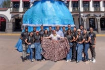 Miembros de la agrupación folklórica Así Baila Mi Panamá.