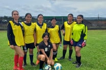 El equipo femenino estuvo compuesto por Migdalia Guerra, Madelen Mendoza, María Acosta, Susana García, Angélica Guerra, Shaireth Cisneros y Arianne Ramos.