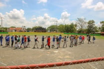 Veraguas se enfrentó con Panamá Oeste en la primera ronda, ganando 16 carreras a 6, clasificando a la final. Azuero consigue la victoria 13 carreras a 5 luego de cinco episodios.