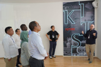 Visita al Instituto Koreano de Ciencias y Tecnología.