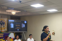 Dra. Lineth Alaín de Meier, directora del Centro Regional de Panamá Oeste, participa del Conversatorio 