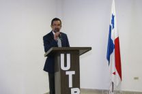 El Dr. Alexis Tejedor De León, Vicerrector de Investigación, Postgrado y Extensión, dio las palabras de inauguración de la actividad.