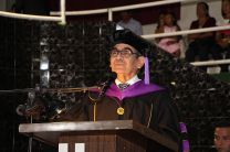 Rector, Ing. Héctor Montemayor Á., felicitó a los graduando por sus esfuerzos.