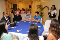 Estudiantes de Intercambio que participan del almuerzo.