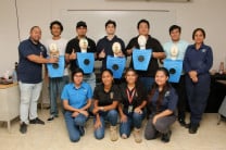 Estudiantes que forman parte de la brigada junto con los facilitadores.