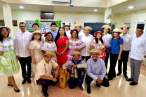 Autoridades de la UTP, y conjunto Folclórico Sentimientos UTP.  