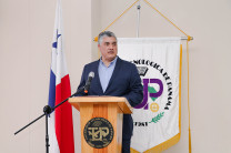 Dr. Carlos Carlos Medina, director de Investigación de la UTP.