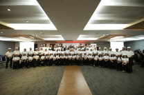 59 estudiantes de las Facultades de Ingeniería Civil (FIC), Ingeniería Eléctrica (FIE), Ingeniería Industrial (FII) e Ingeniería de Sistemas Computacionales (FISC) recibieron el casco blanco, símbolo del esfuerzo, compromiso y dedicación que caracterizan a los futuros profesionales de la institución. 59 estudiantes de las Facultades de Ingeniería Civil (FIC), Ingeniería Eléctrica (FIE), Ingeniería Industrial (FII) e Ingeniería de Sistemas Computacionales (FISC) recibieron el casco blanco, símbolo del esfuerzo, compromiso y dedicación que caracterizan a los futuros profesionales de la institución.