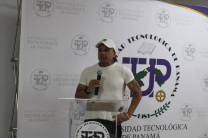 Ing. Eduardo Reyes, expositor 