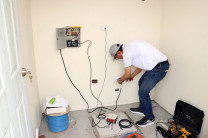Instalación del sensor sísmico. Instalación del sensor sísmico.