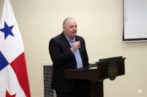 Russell Bean de IXP EXPERT – ISOC se refirió al desarrollo abierto y evolución de Internet.