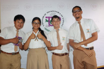 Estudiantes de Duodécimo del Colegio I.P.T del Silencio.