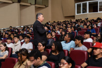 Dr. Martín Candanedo, Secretario de Metas de la UTP. Dr. Martín Candanedo, Secretario de Metas de la UTP.