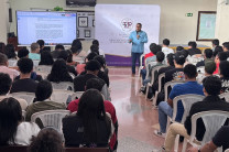 Coordinadores realizan presentacion de Tronco Común a los estudiantes 
