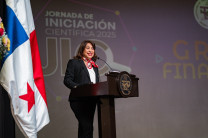 La inauguración estuvo a cargo de la Dra. Ángela Laguna Caicedo, rectora de la UTP. 