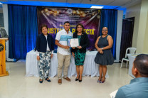 Polanco se hizo acreedor a esta distinción por tercer año consecutivo, logro que evidencia su responsabilidad, disciplina y alto sentido de pertenencia institucional.